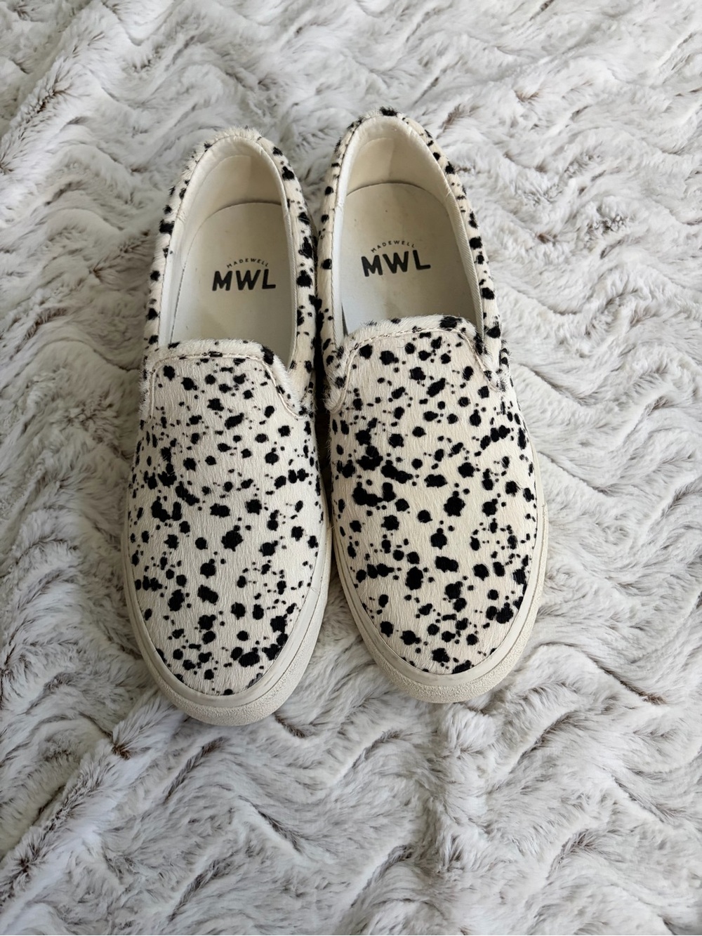 Women’s Cowhide Slip-On Sneakers